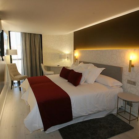 Hotel Cardenal Monforte De Lemos Εξωτερικό φωτογραφία